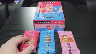 Finally! A Protein Bar That Doesn't Taste Like Chalk (TRUBAR Review)