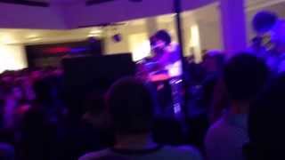 Toro Y Moi - Elise 10.18.13