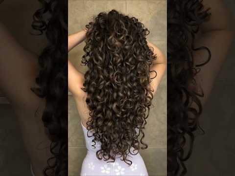 Brushing styling tips for curly hair! #curls #curlyhairhacks #curlyhair #hairstyle #hairwashday