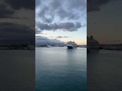 Thumbnail for Holland America Leaves Hawaii 🌺🚢 #timelapse #cruise #short