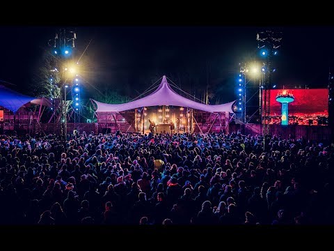 't Hof Van Commerce - Kom Mor Ip (live Music For Life 2017)
