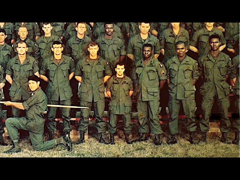 Green Beret Capt. Richard Flaherty - The smallest man to serve in the US military -The Giant Killer