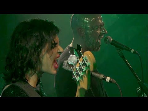 DEAR DEER : 'Disco-discord' - 17.01.2019 - live in Hamburg / MS Stubnitz