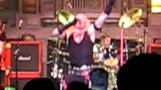 Twisted Sister - "I Saw Mommy Kissing Santa Claus" - 12/2/2009 - Keswick Theater - Glenside, PA
