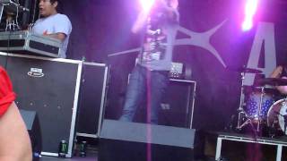 Breathe Carolina-I&#39;m the Type of Person to Take Things Personal