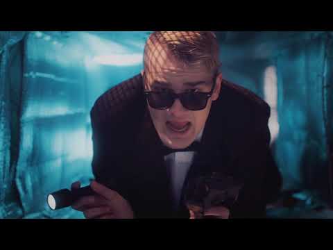 Ronald & Derka - Agent 8008 (prod. Dazers) (Official Video)