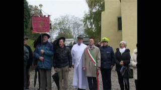 preview picture of video 'brezzo_di_bedero_commemorazione_caduti_2009_part_1_2.avi'