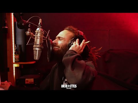 Junior Roy & Irie Ites - Trouble A Town (Dubplate)