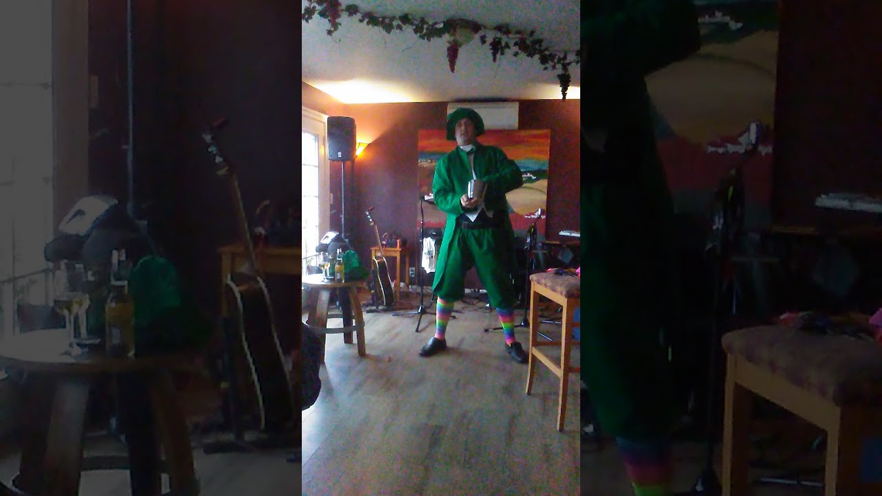 Promotional video thumbnail 4 for Oisin Charms