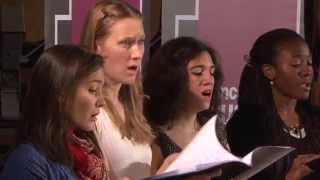 Ravel : Trois beaux oiseaux du paradis, par le chœur Luce del Canto