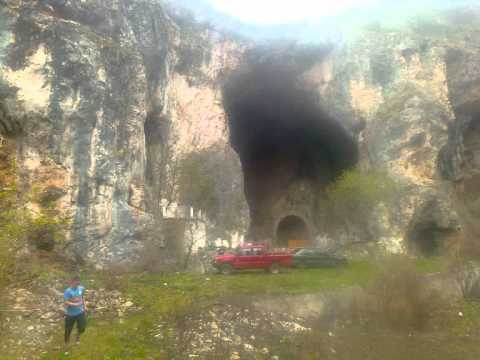 My Orphan Year - Safira Come Back (NoFX acoustic cover)