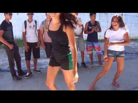 hvs - Sexy and I Know It