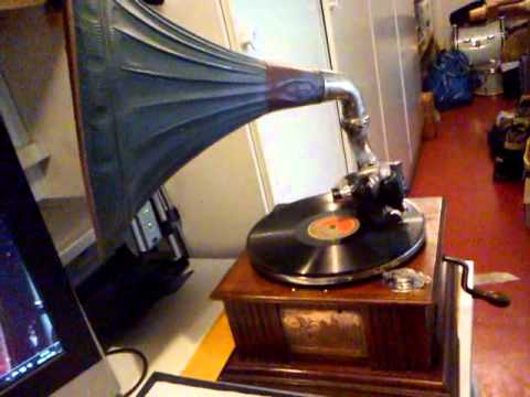 Hey! Young Fella - Dick Robertson & his Orchestra 1932