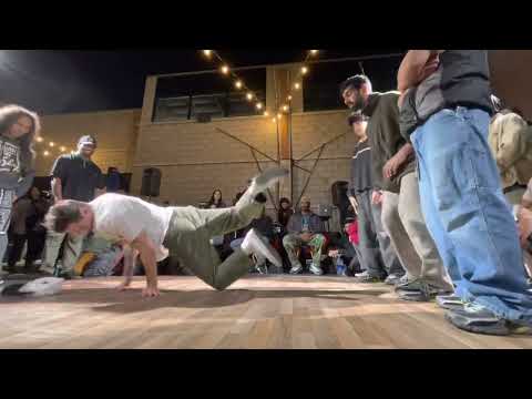 Up & Comer 2023 -Top 16 Uncomfortably Fresh VS Elephant Graveyard