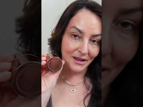 Sheer Bronze Tint is perfection! Jewelry is all (psst I have a discount code) Drunk elephant be