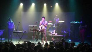 Metronomy  - Corinne (Live)