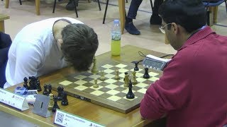 SHOCKING!!! MAGNUS CARLSEN MADE TERRIBLE BLUNDER AGAINST VISWANATHAN ANAND | RAPID CHESS 2014 video