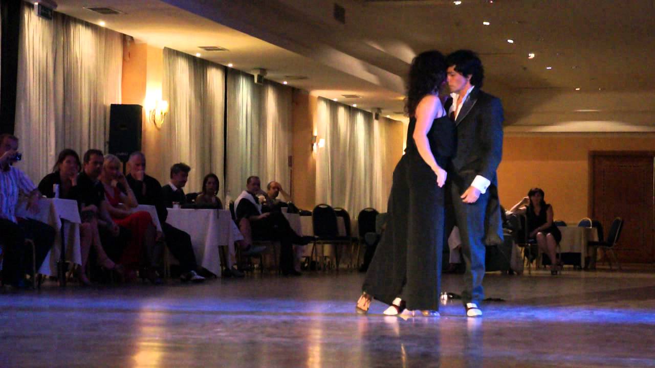 Esteban Cortez y Evelyn Rivera - TangoCamp 2011 Italy