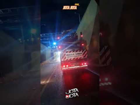 Imagens de cima revelam tamanho do estrago após acidente com cegonha em Goiânia
