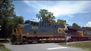 preview picture of video 'CSX Super Long Coal Train Through Crossing'