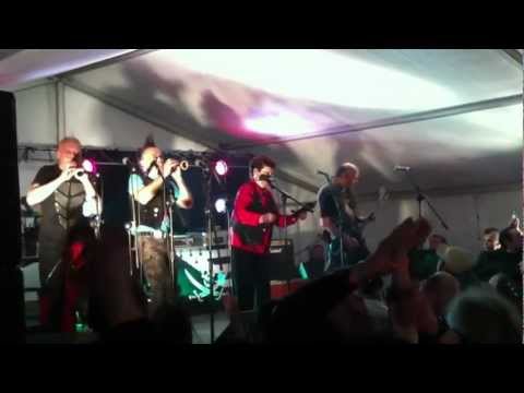 Les Ramoneurs de Menhirs - Marijanig (Festival du cabaret à domicile)