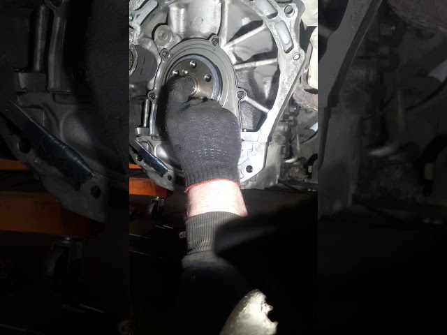 Как Поменять Подшипник В Акпп Т4