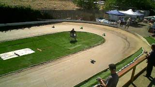 preview picture of video '1/10 Nitro Sprints 9/20/09 NORCAL HOBBIES DIRT OVAL'