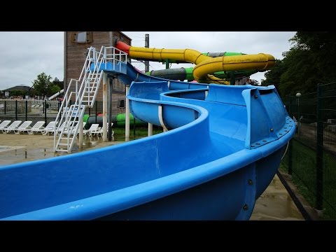 blaue Riesenrutsche :: offene Freibad-Rutsche | Camping Franceloc L'hirondelle Oteppe
