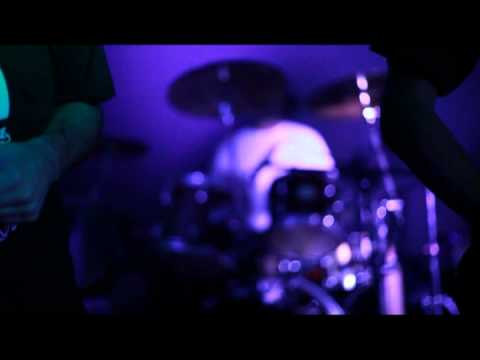 ORROR - Brut (OFFICIAL MUSIC VIDEO)