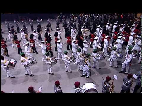 Military Tattoo .2009 (FIMMQ) Massed Military Bands and Pipes and Drums.