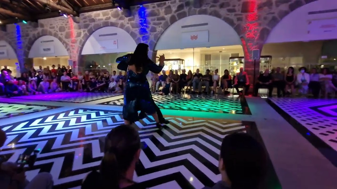 Video thumbnail for Julio Saavedra e Maria Inês Bogado no Milongueros All Aboard em 22/07/22 - 2/4. Na Alameda WOW.