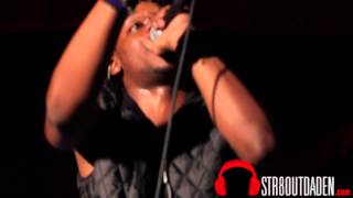 Spodee Performing Um Hmm at 3RD WRLD Showcase