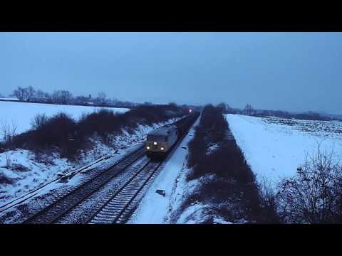 HD snowy grid 56311 tones passed besford working 6z34 cardiff-chaddesden