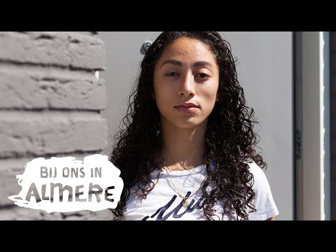 45 BIJ CHARINE EYNY: Voor het eerst een demonstratie organiseren