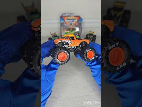 El Toro Loco Monster Jam Truck! #ElToroLoco #monsterjam #monstertruck #collection #unbox