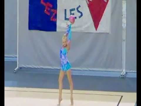 Kseniya Moustafaeva-Ball 2011