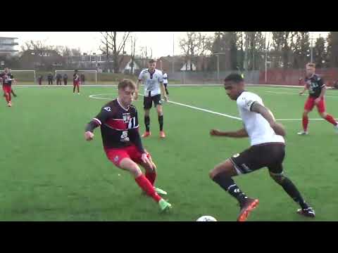 Debuut Thijs in Excelsior Rotterdam o21 tegen Heracles/Fc Twente o21