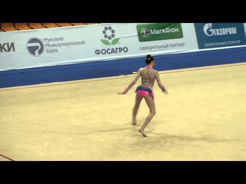 Petrosyan Elizabeth Mari Armenia, булавы. Гран-При 2013