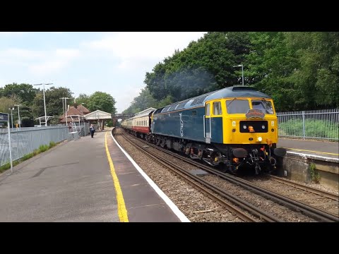 47727 + 66741 pass through Swanwick with 1Z53 21/7/18