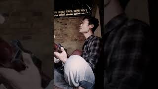 Download lagu EREN - PERGI TANPA ALASAN mp3