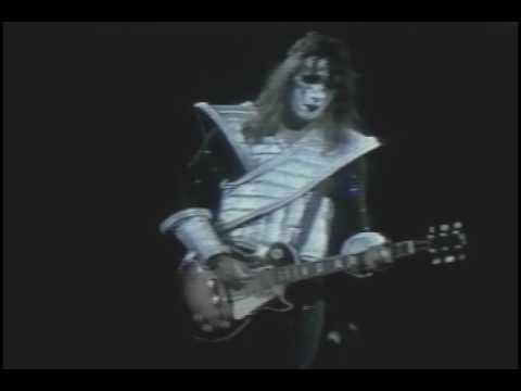 Download Ace Frehley Shock Me Live Mp3 dan Mp4 2018