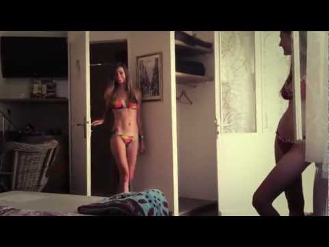 Away (radio edit)  NEKKO - 2012