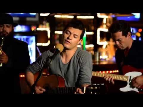 Miguel Rodz - En tu sonrisa (Cover)