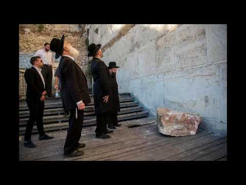 Muri i Lotëve, rrëzohet guri 100 kg në zonën e lutjeve