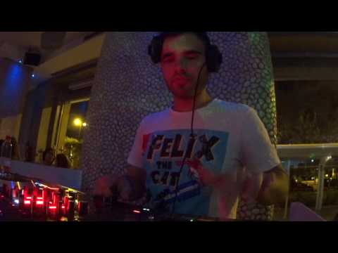 Ell and Berklee Valencia DJ's at On The Rockes Spain