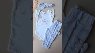 Vídeo de Conjunto Bebê menina Body e Calça ursinho bordado lacinho lateral calça listrada