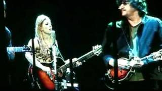 Dixie Chicks - White Trash Wedding (2003) Arrowhead Pond, Anaheim, CA