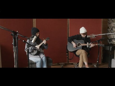 Sara Kays - Struck By Lightning (feat. Cavetown) [Official Acoustic Video]