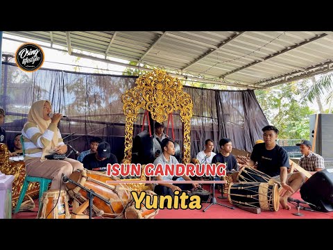 ISUN GANDRUNG - YUNITA