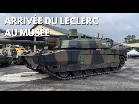 SURPRISE : un Leclerc arrive au musée des Blindés !